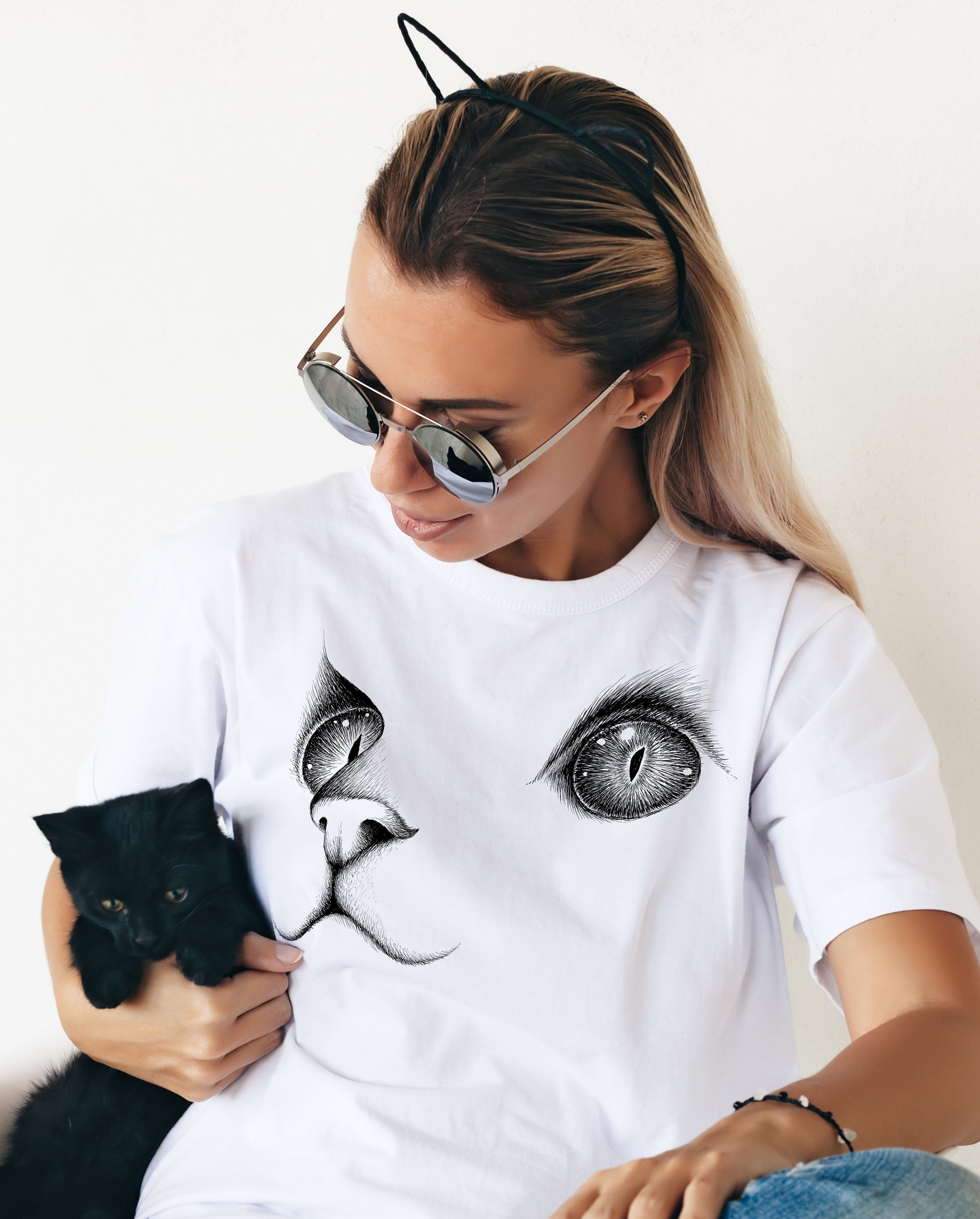 Women’s Fashion Summer Casual Short Sleeve Round Neck Hand Drawn Cat Printed T-shirt Cute Funny Printing Cat Shirt Tops