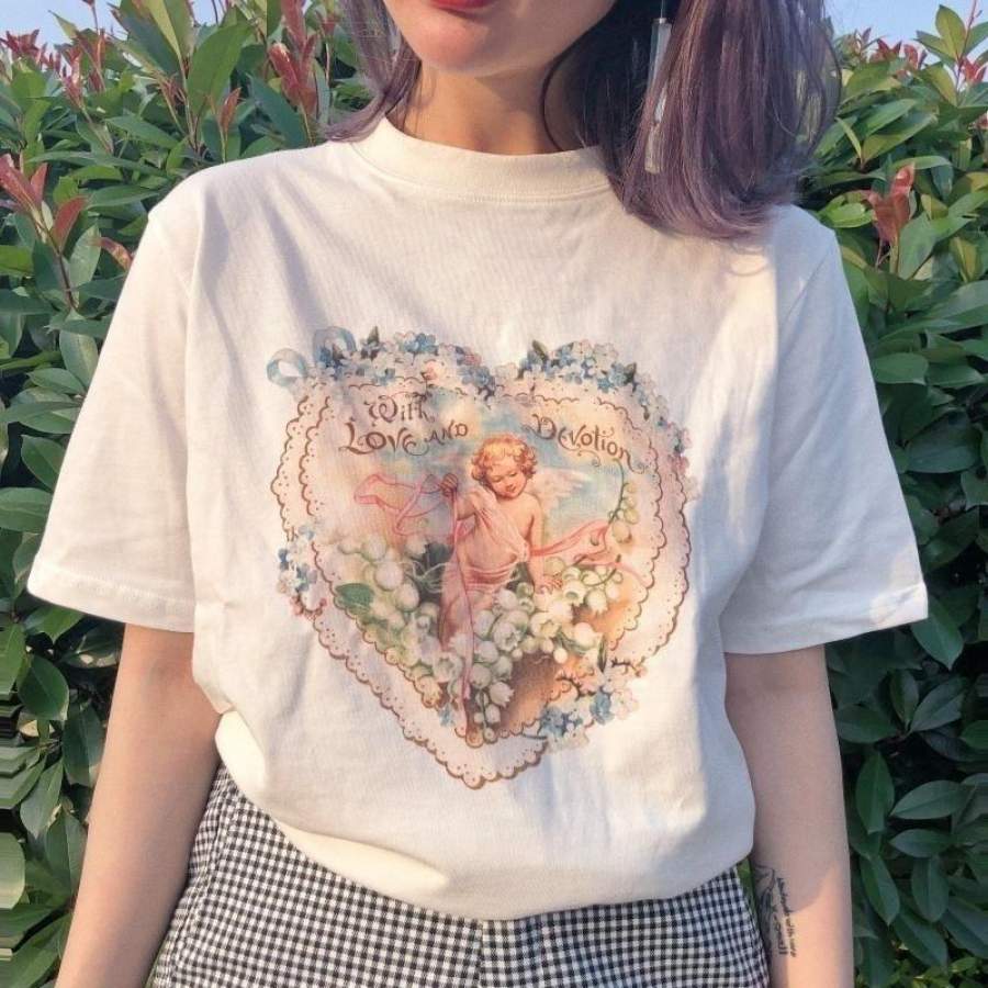 Popular 1Pcs Three Angels Print Aesthetic T-Shirt Tumblr Cute 90S Graphic Tee Women Vintage Fashion Raphael Angelic Cherubs Women Tees