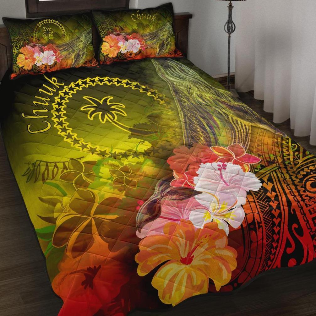 Chuuk Quilt Bed Set – Humpback Whale With Tropical Flowers (Yellow)