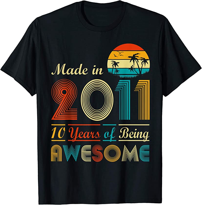 Vintage Retro Made in 2011 10th Birthday 10 years old Gifts T-Shirt