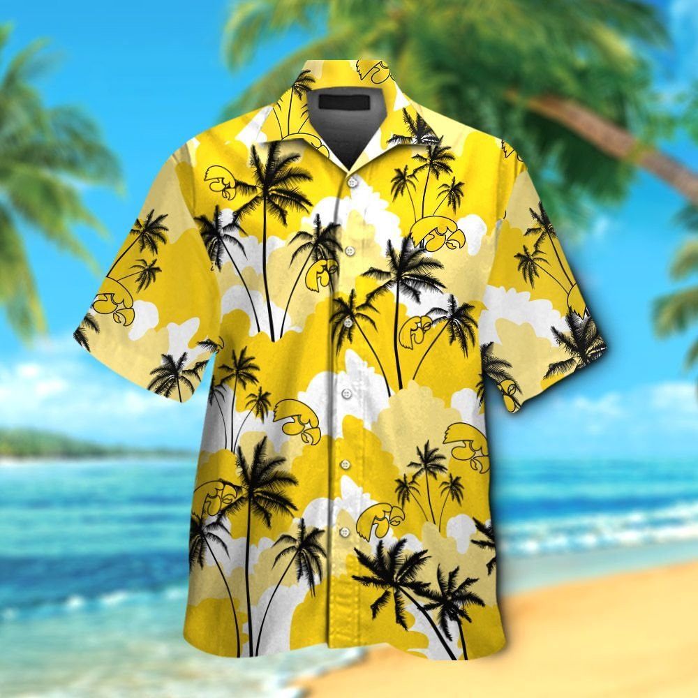 Iowa Hawkeyes Short Sleeve Button Up Tropical Hawaiian Shirt