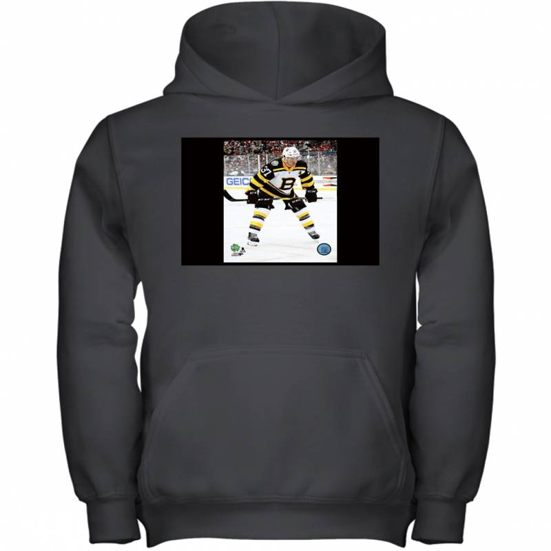 Patrice Bergeron Boston Bruins 2019 Winter Classic Action Youth Hoodie