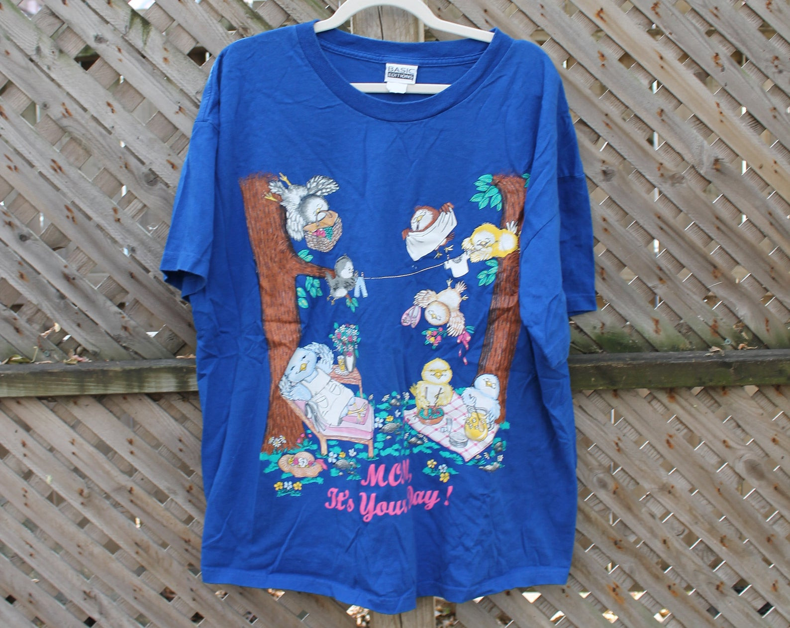 Vintage T-Shirt / Mom It’S Your Day / Animal / Mother’S Day Graphic / Big Bird / 80S / 90S / Streetwear Fashion