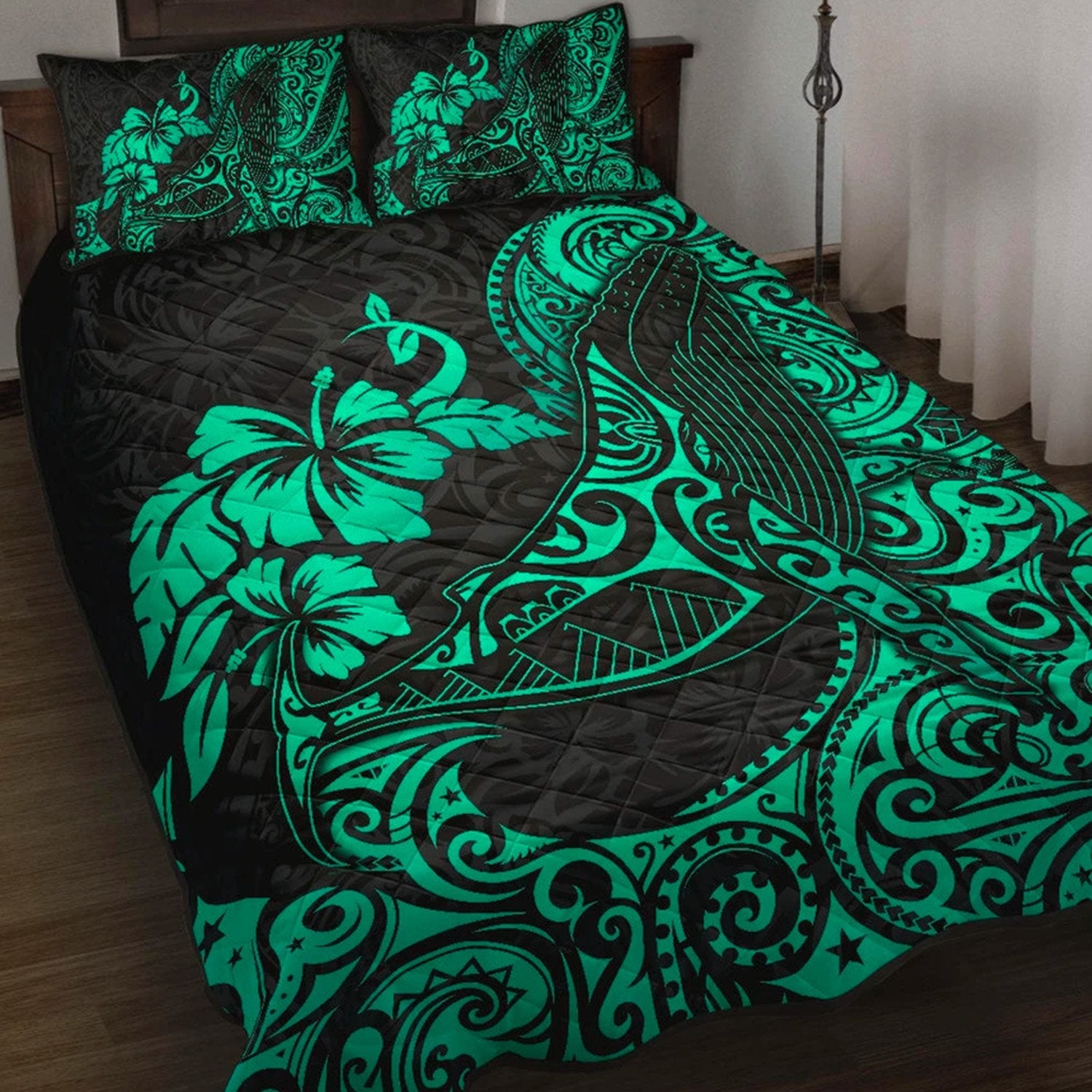 Polynesian Hawaii Quilt Bed Set – Polynesian Turquoise Humpback Whale