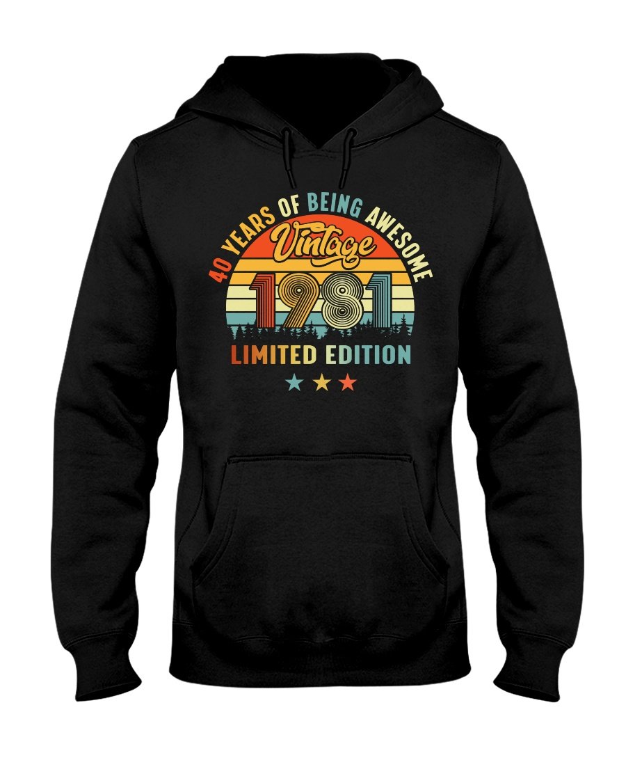 40th Years Of Being Awesome, Vintage 1981 Birthday Gifts Idea, Gift For Her For Him Hoodie