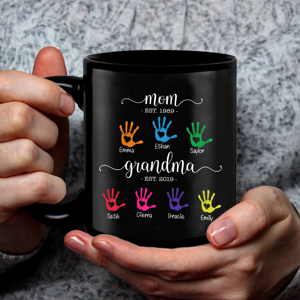 Personalized Grandma With Custom Kid Names, Kids Hands Mom And Grandma Mug