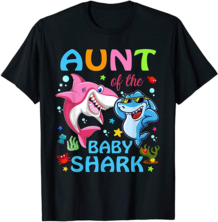 Aunt Of The Baby Shark Birthday Aunt Shark Christmas Day T-Shirt