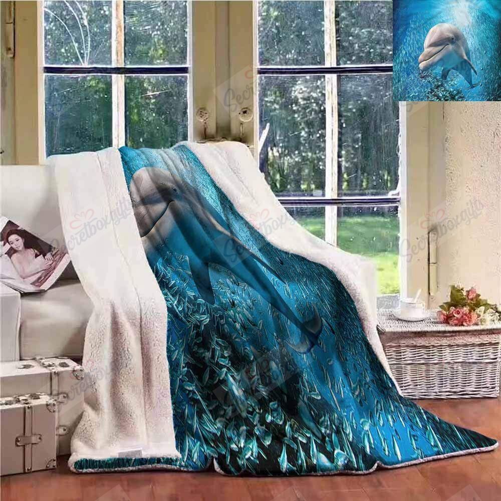 Dolphin In Ocean Gs-Cl-Ld0207 Fleece Blanket