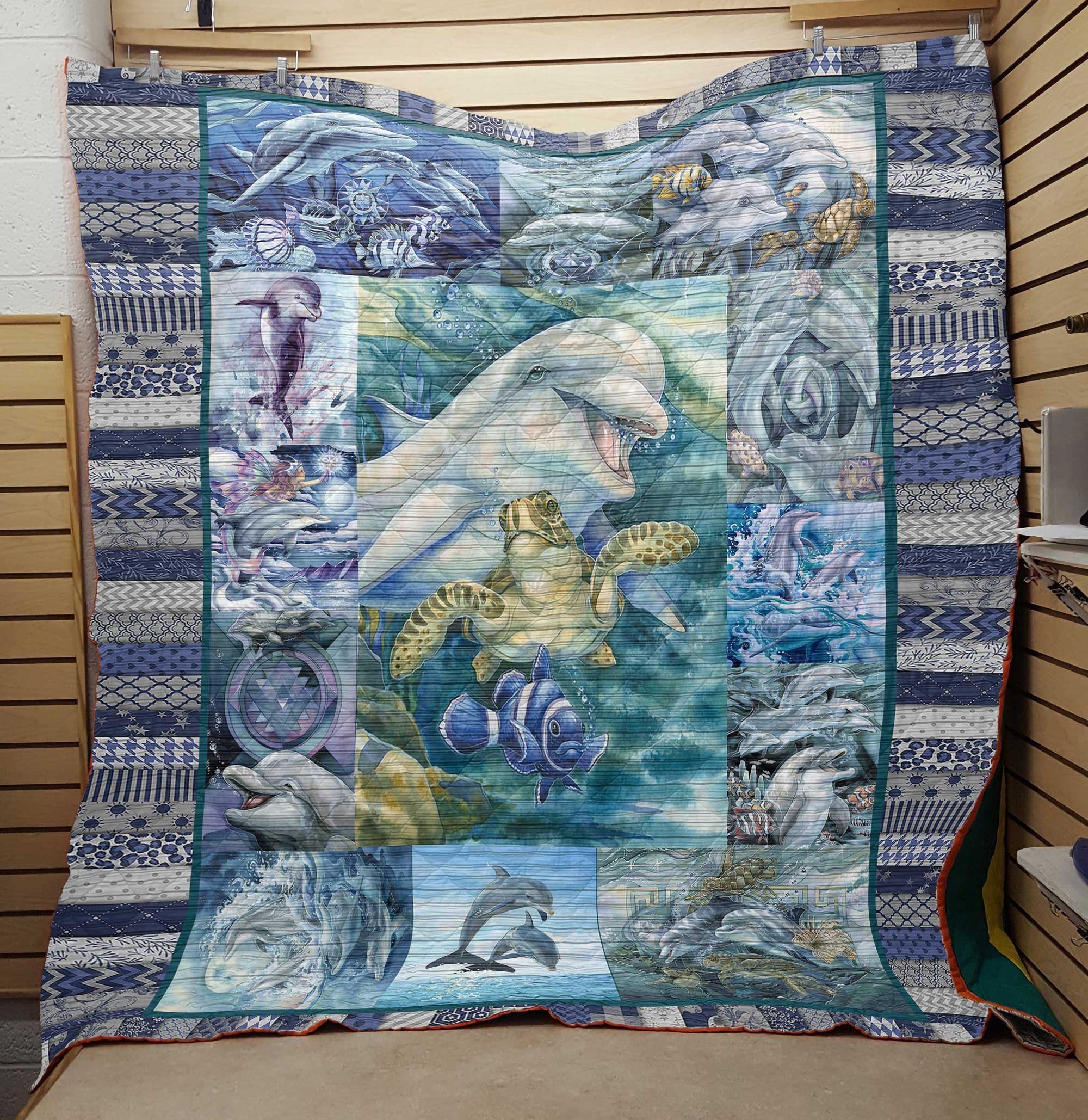 Dolphin Quilted Blanket FI8 1J3DRS