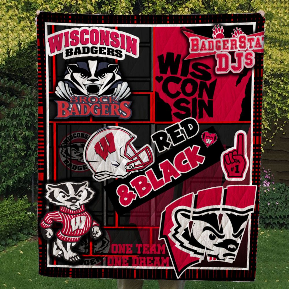 Wisconsin Badgers Quilt & Fleece Blanket – Gift For Christmas #2