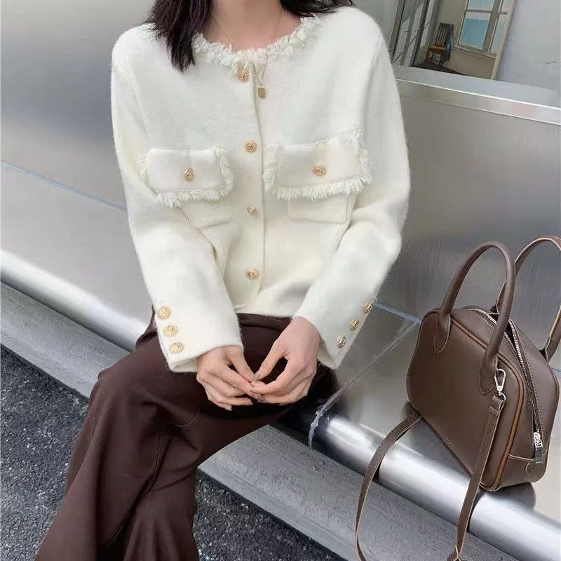 Winter Acrylic Women’s Sweater Round Collar Long Sleeve Cardigan Button Knitted Pockets Solid Thick Fashion Vintage Sweater alx