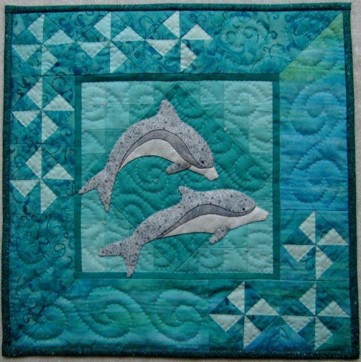 Dolphin Quilt Cubgi