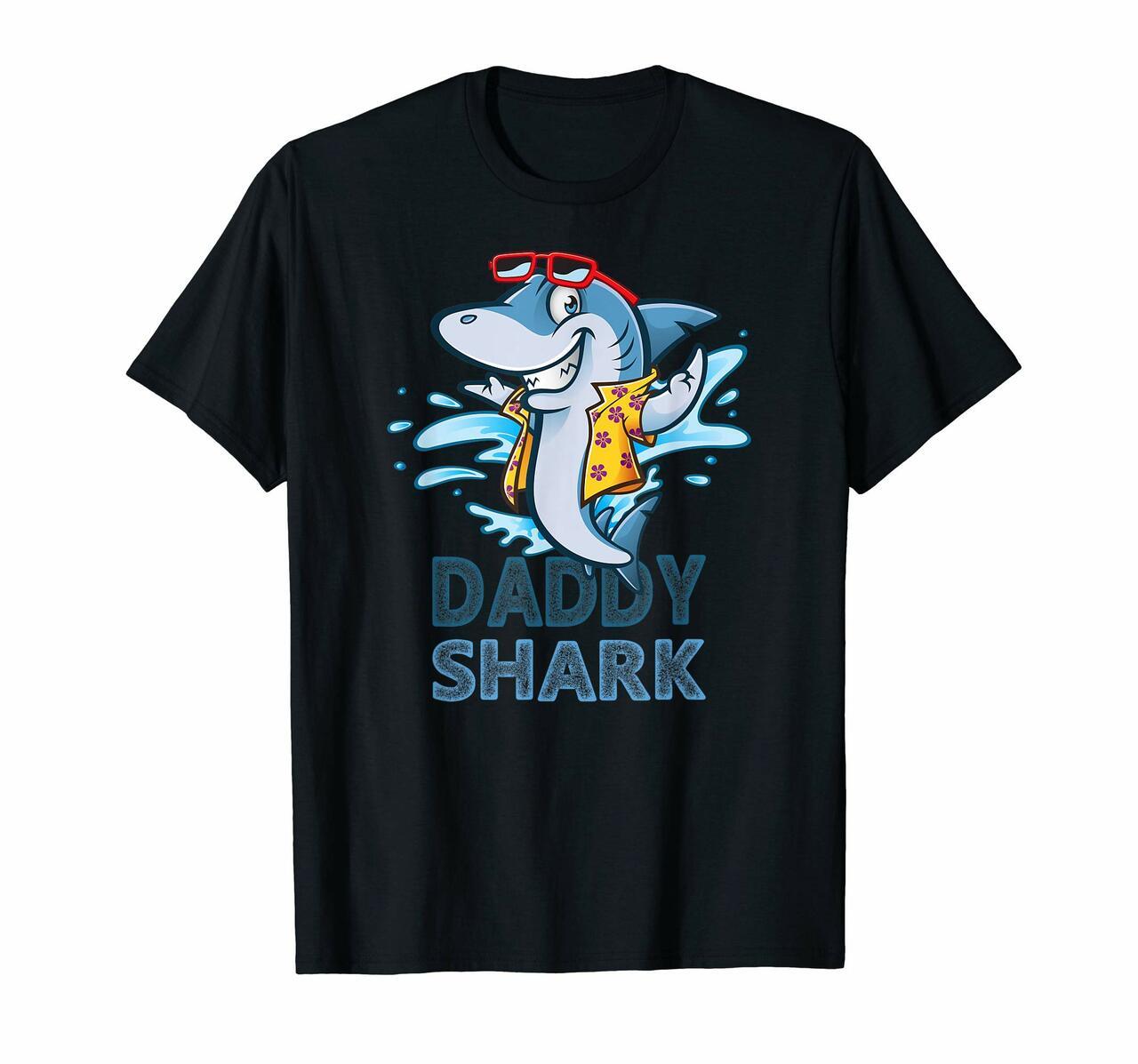 Cool Daddy Shark Gift For Father – Funny Daddy Shark T-Shirt