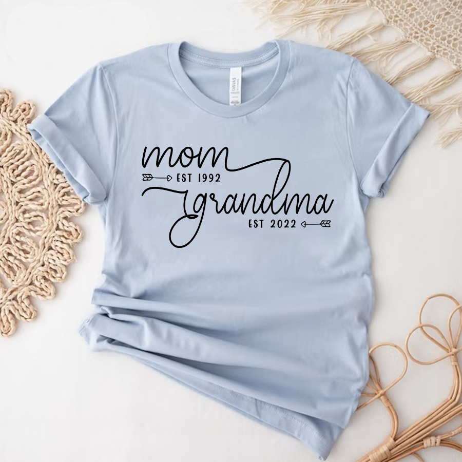 Mom Est Grandma Est Custom Th Classic Canvas