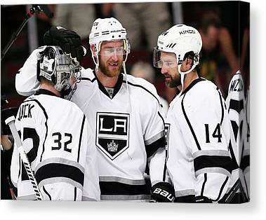 Los Angeles Kings V Chicago Blackhawks Jonathan Daniel Canvas Print