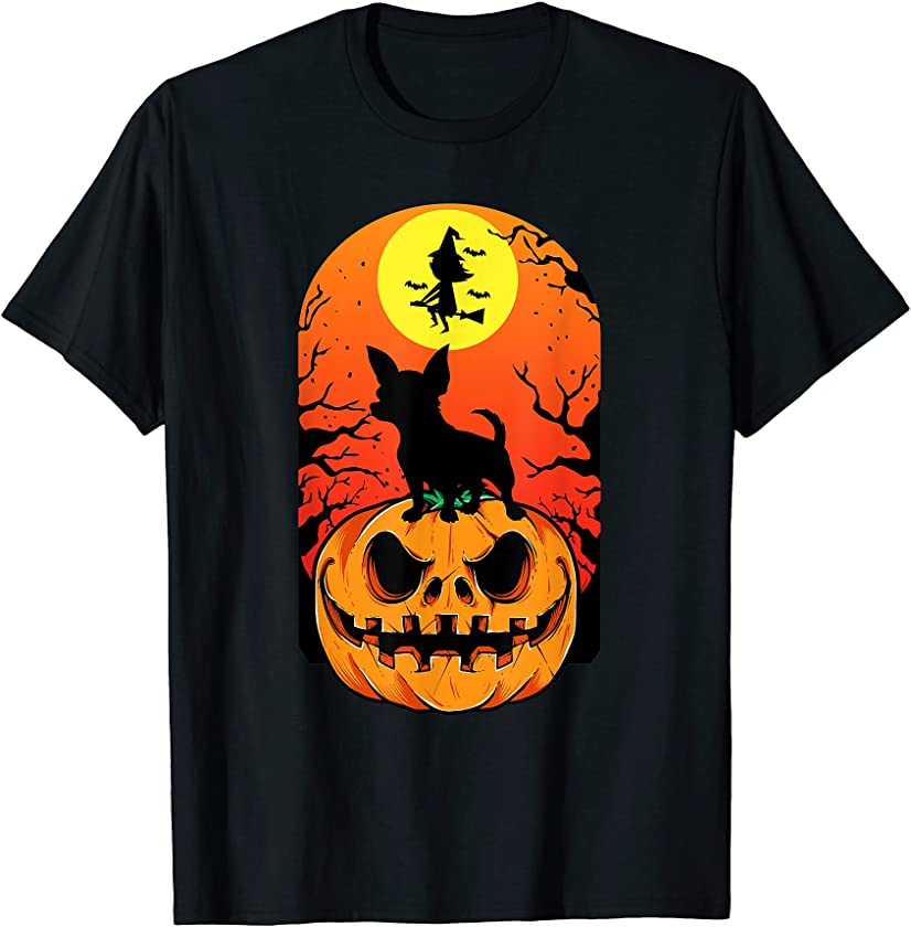 Chihuahua Halloween Puppy Pumpkin Dog owner lover design T-Shirt