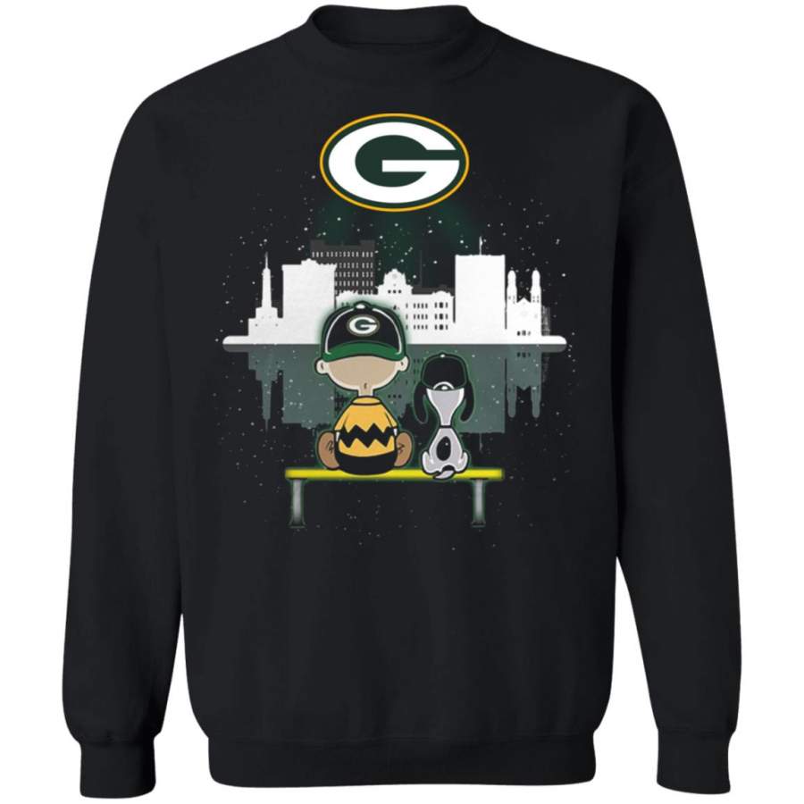 Charlie Brown And Snoopy Dog Watching Green Bay Packers G180 Gildan Crewneck Pullover Sweatshirt 8 oz.