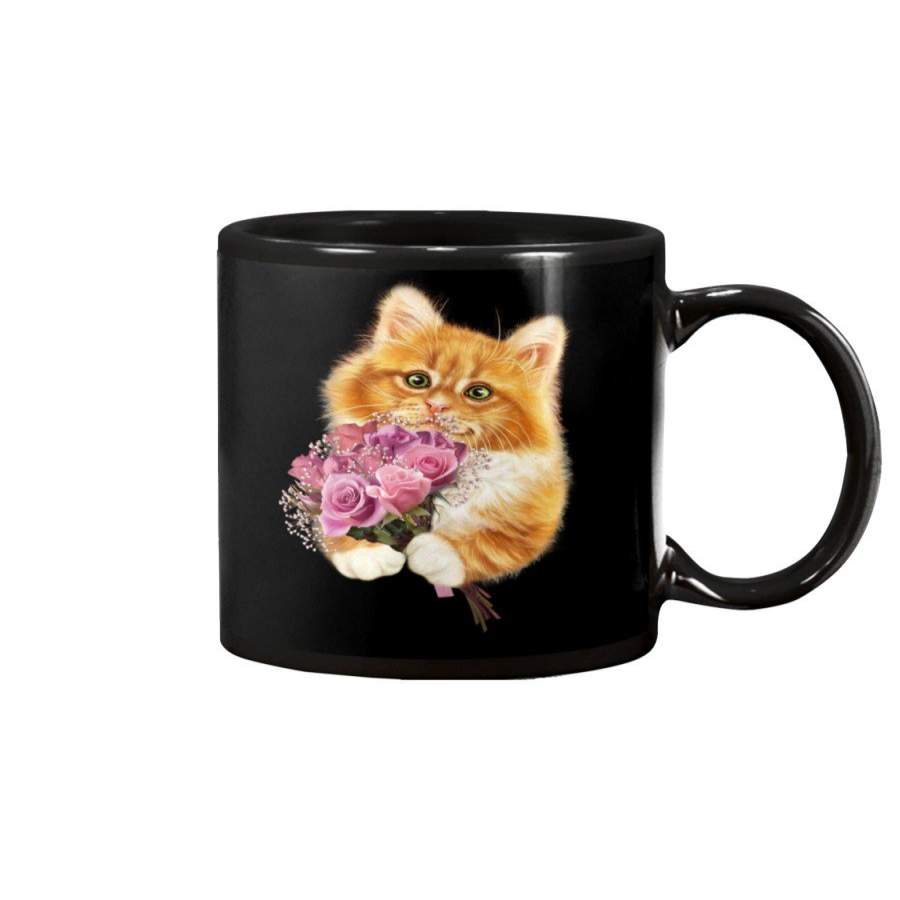 Cute Kitten With Roses T-Shirt Mug