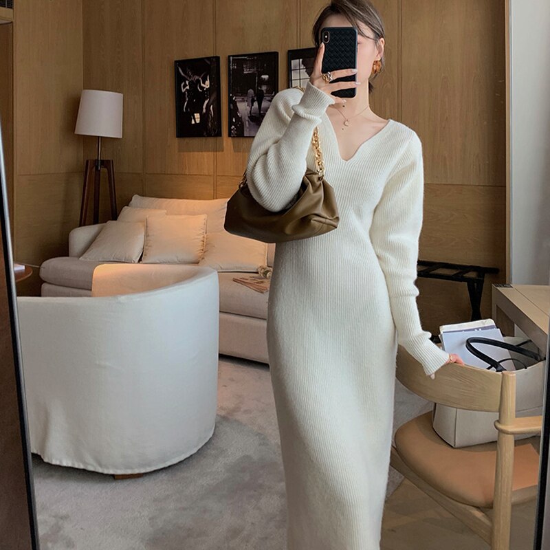 Dress Autumn Winter New Vintage French V-Neck Long Sleeve Knitted Sweaters Dress One-Piece Women Korean Elegant Casual Dresses alx