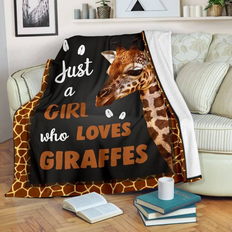 A BC-TA JUST A GIRL WHO LOVES GIRAFFES BLANKET