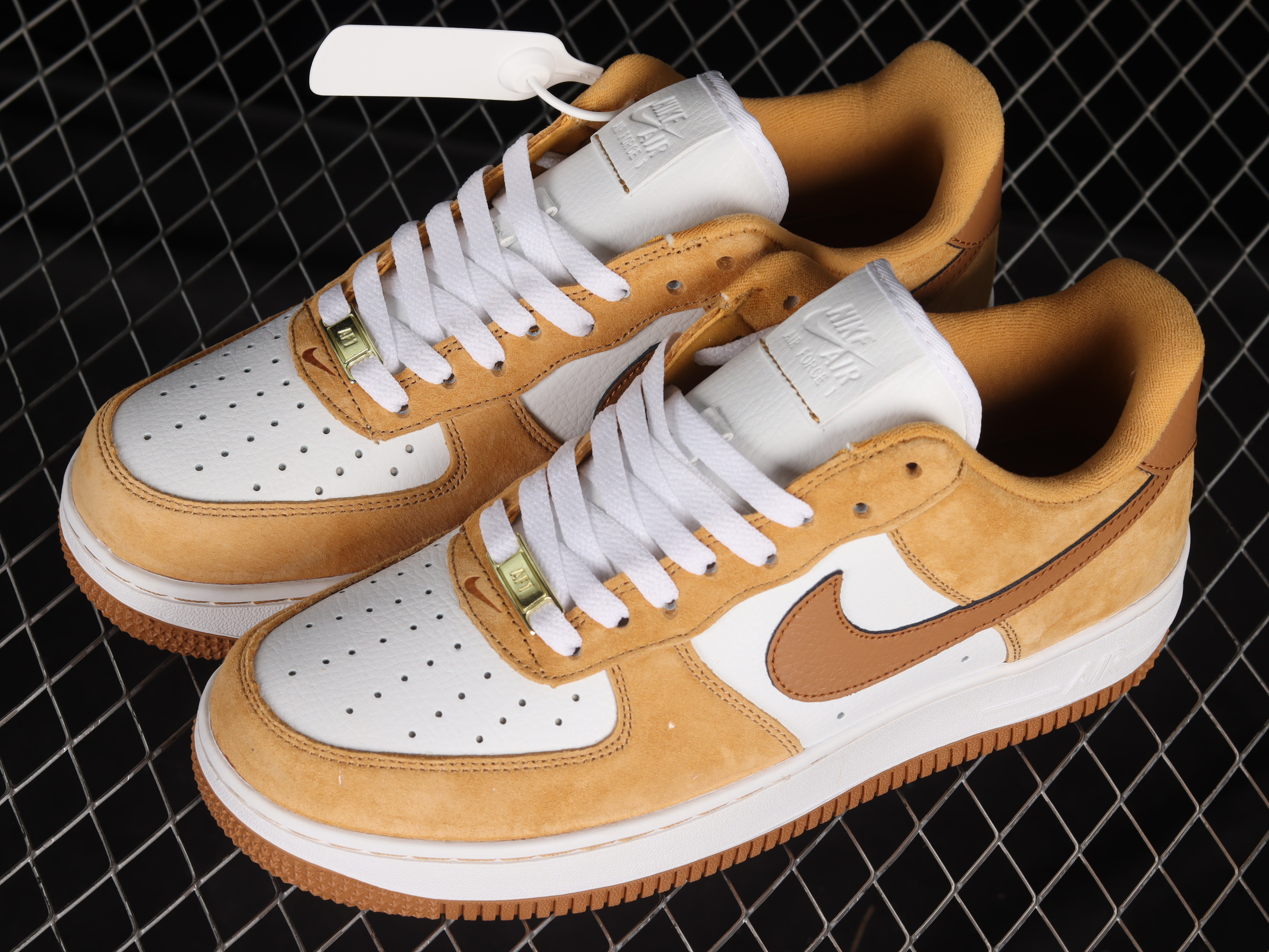 Nike Air Force 1 Low LXX Vechetta Tan Shoes Sneakers SNK755196637