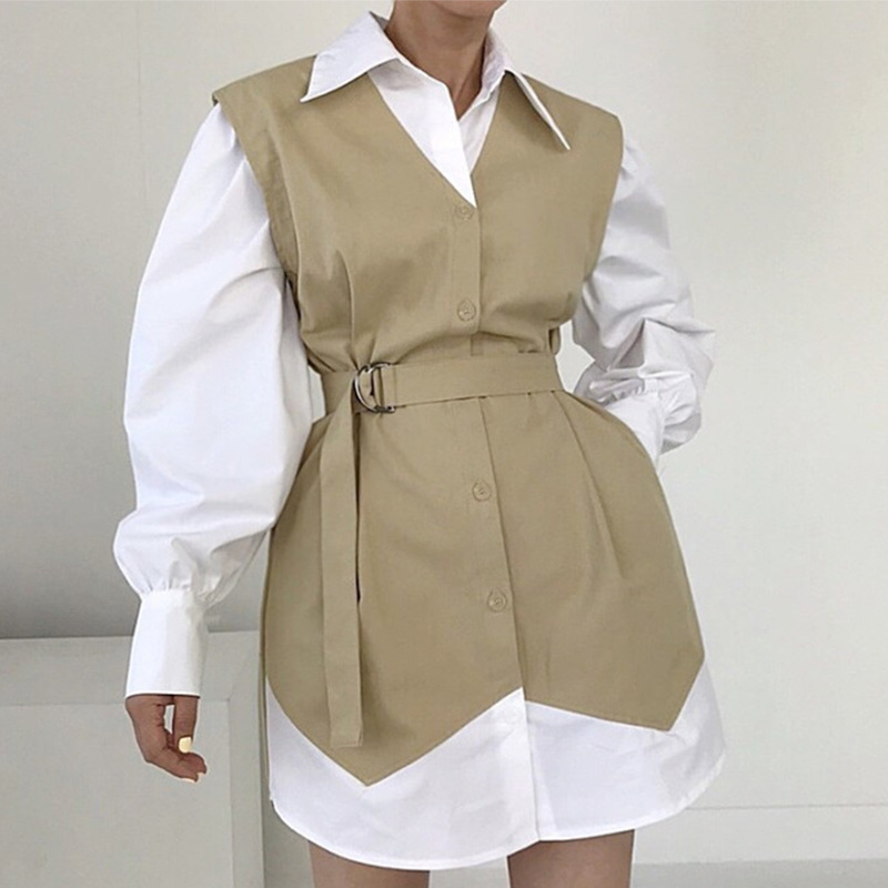 [EWQ] Korean Chic Lapel Black White Contrast Stitching Fake Two-piece Lace Up Waist Closed Bubble Sleeve Shirt Dress Women 2022 alx