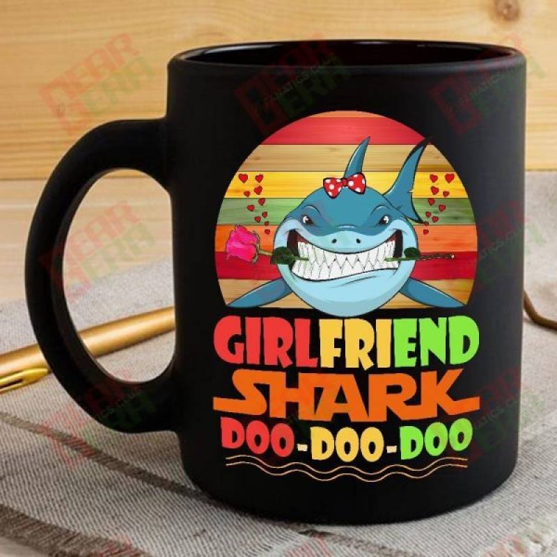 Vintage Girlfriend Shark Doo Doo Doo Coffee Mug Retro Shark And Rose Womens Custom Father’s Day Mother’s Day Gift Idea GE825