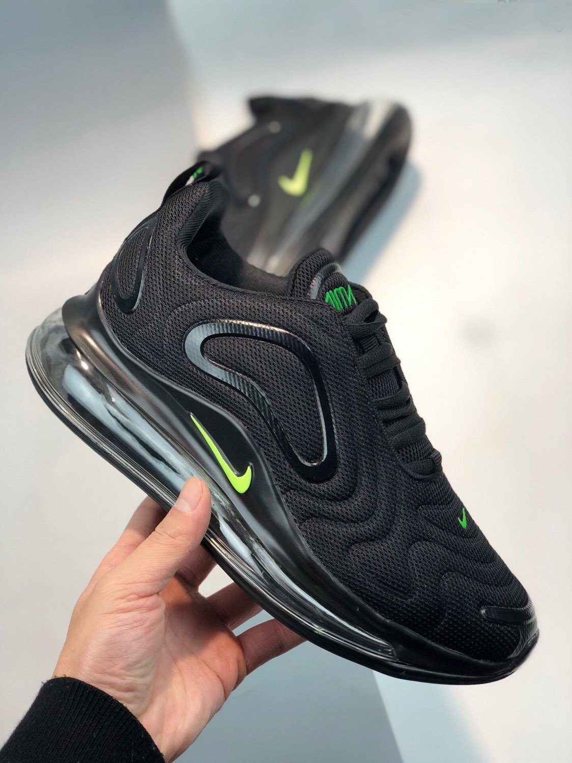 Nike Air Max 720 BlackVolt CD7626-001 5339729