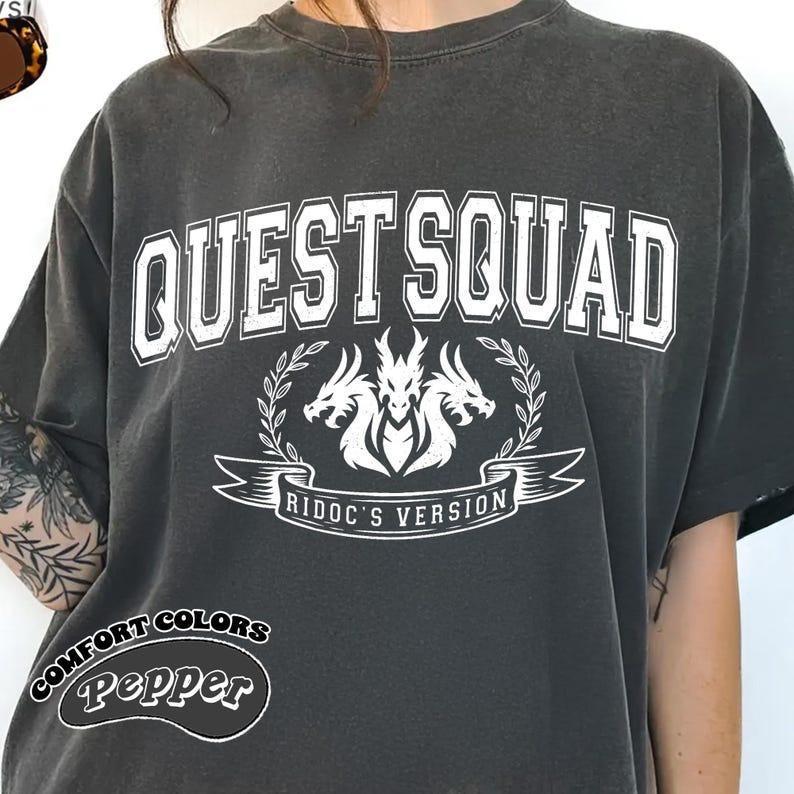 Comfort Colors Ridoc Quest Squad T-Shirt Onyx Storm Crew Neck Short Sleeve Graphic Tee with Logo, Available in White for Comfort and Style – Collar, Cotton