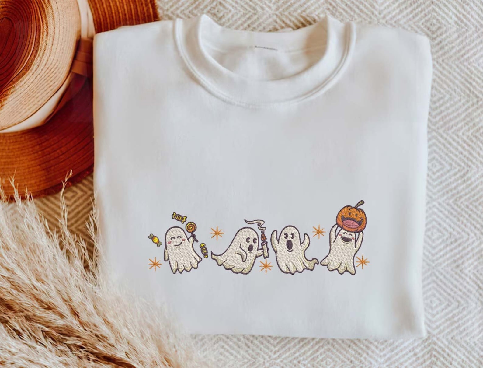 Cute Ghost Embroidered Sweatshirt 2D Crewneck Sweatshirt All Over Print Sweatshirt For Women Sweatshirt For Men Sws4586