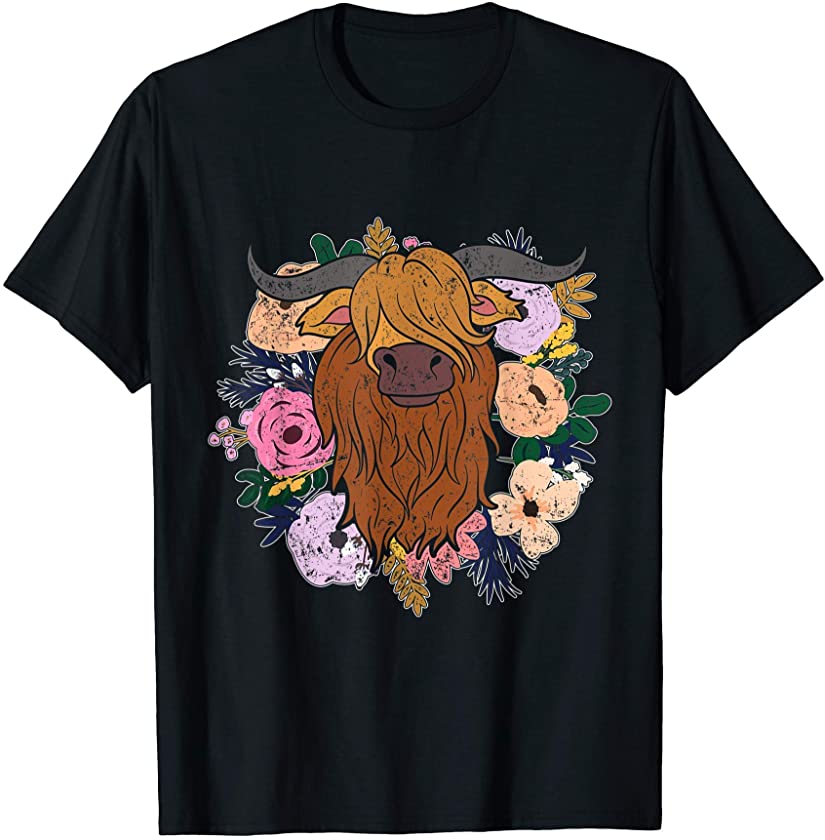 Scottish Farm Animal Farmer Gift Rose Flowers Highland Cow T-Shirt