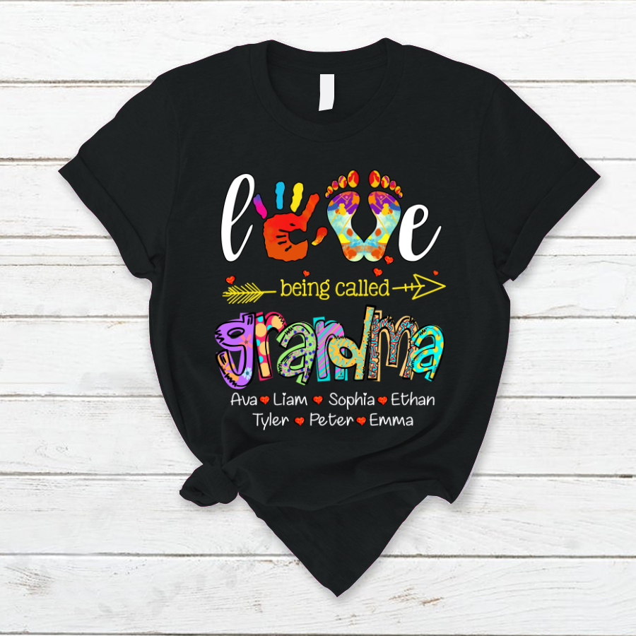 Love Being Called Grandma Colorful T-Shirt