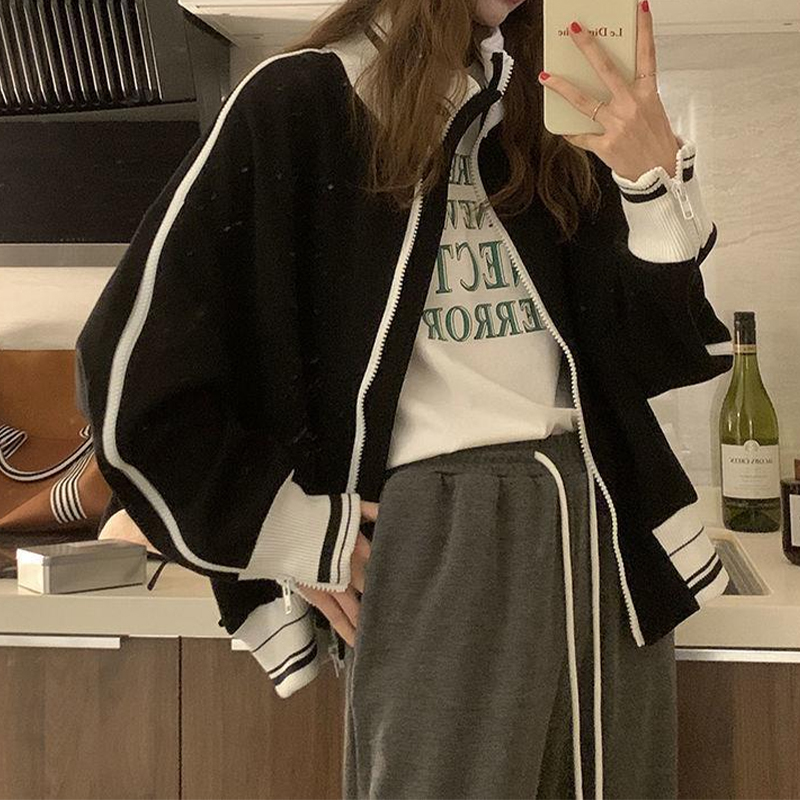 Winter Women’s Zipper Design Baseball Uniform Loose Harajuku Simple Cardigan Sweatshirt Casual Ladies Oversized Jacket 2022 New alx