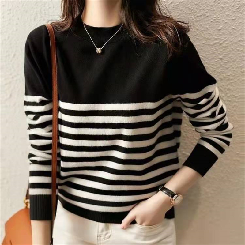 Striped Knitted Sweater Women’s Round Neck Long Sleeve Loose Temperament Bottoming Korean Fashion Pullover Autumn Winter Sweater alx