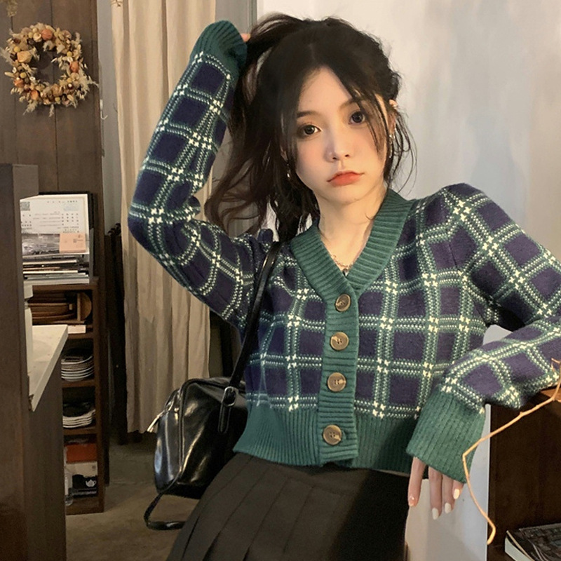 Autumn Winter Korea Fashion Cropped CardiganVintage V-Neck Plaid Women’s Sweater Single Breasted Cardigan for Women alx