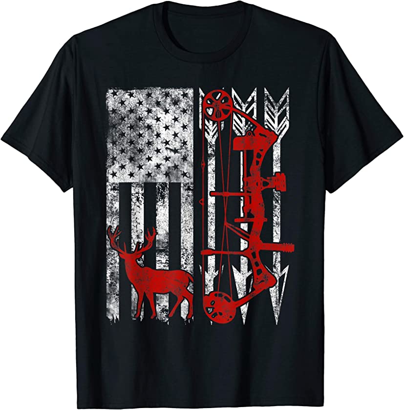 Vintage Style Bow And Arrow Hunting Deer American Flag T-Shirt