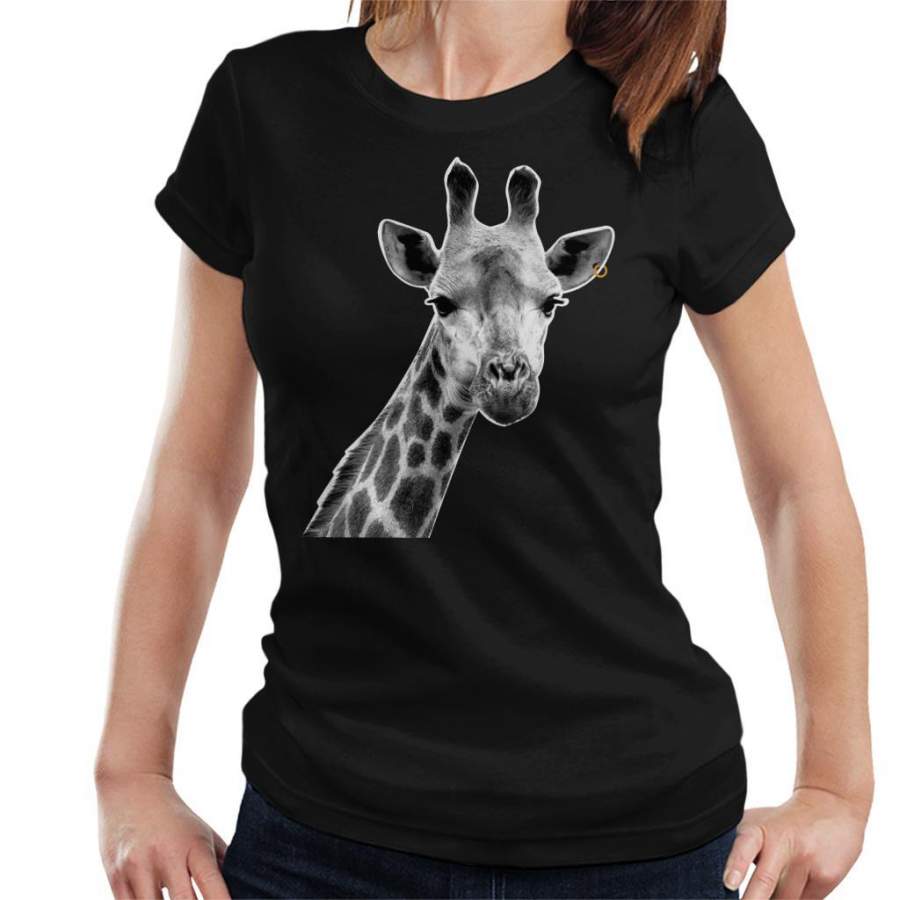 Giraffe With Earring Women’s T-Shirt