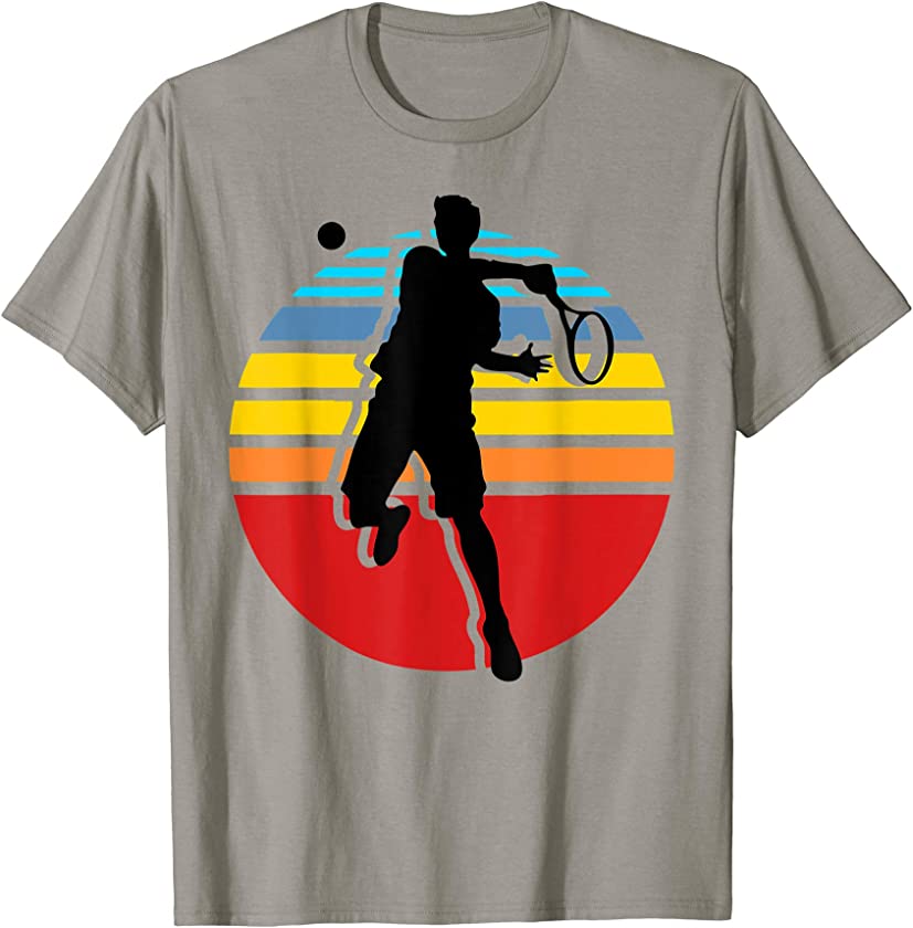 “Vintage retro Tennis Player gift for for men women kids” T-Shirt