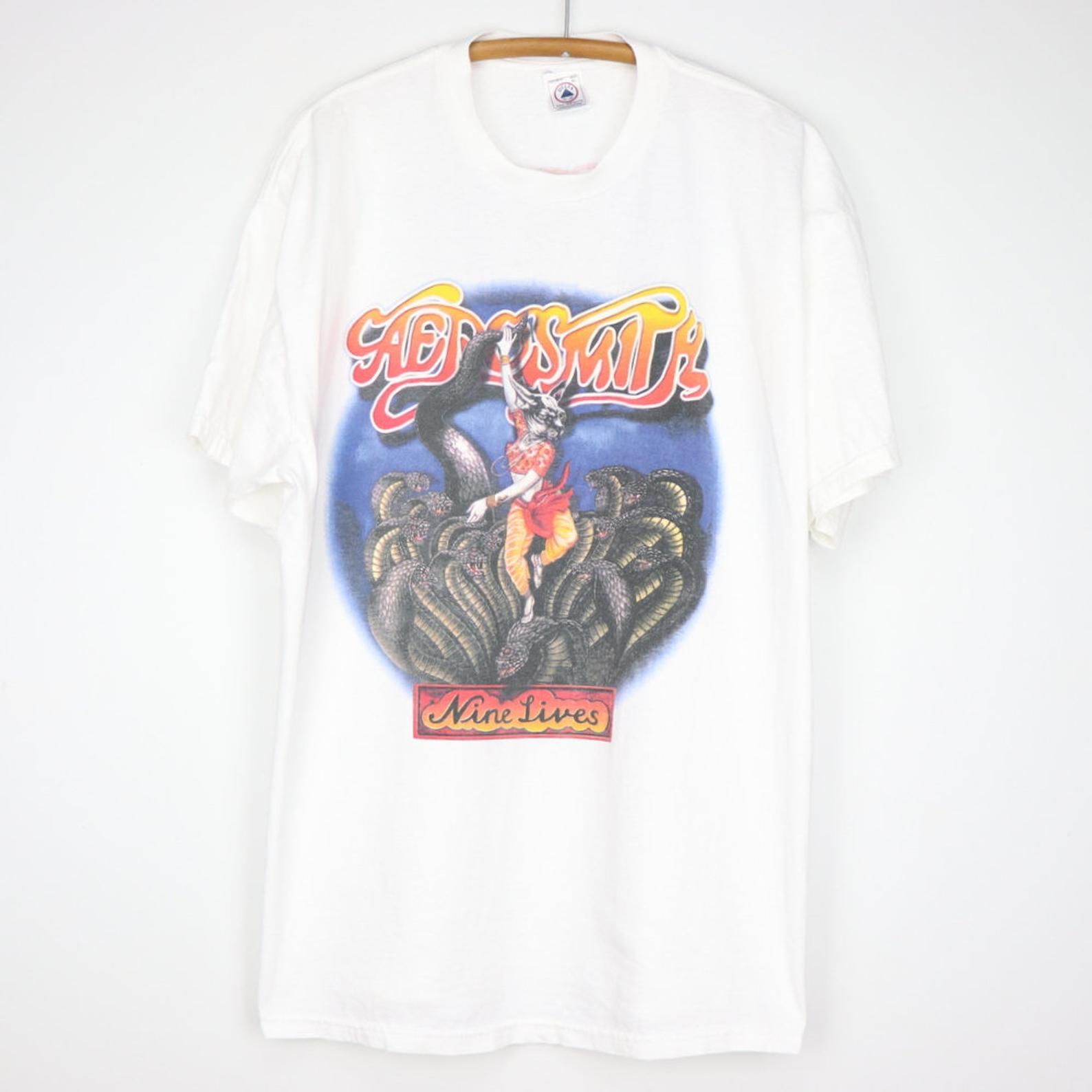 Vintage 1997 Aerosmith Nine Lives Tour Shirt