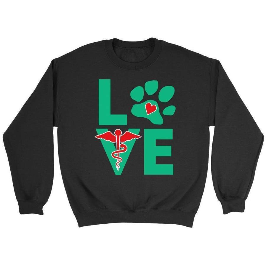 I love veterinary Logo – Veterinary – Long Sleeve