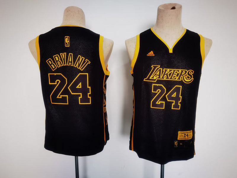 Youth Los Angeles Lakers #24 Kobe Bryant Jersey Black