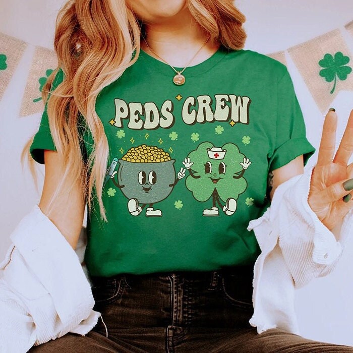 Retro Peds Nurse St Patrick’s Day Tshirt – Pediatric Rn St Pattys Shirt Peds Tech Aid Shamrock Nursing Assistant Squad Crew Nursing Tee Gift