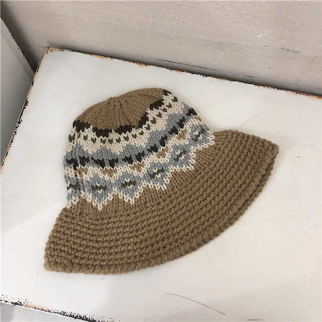 Fashion Vintage Style Floral Knitted Woolen Hat Women’s Winter Warmth Curled Knitted Basin Hat alx