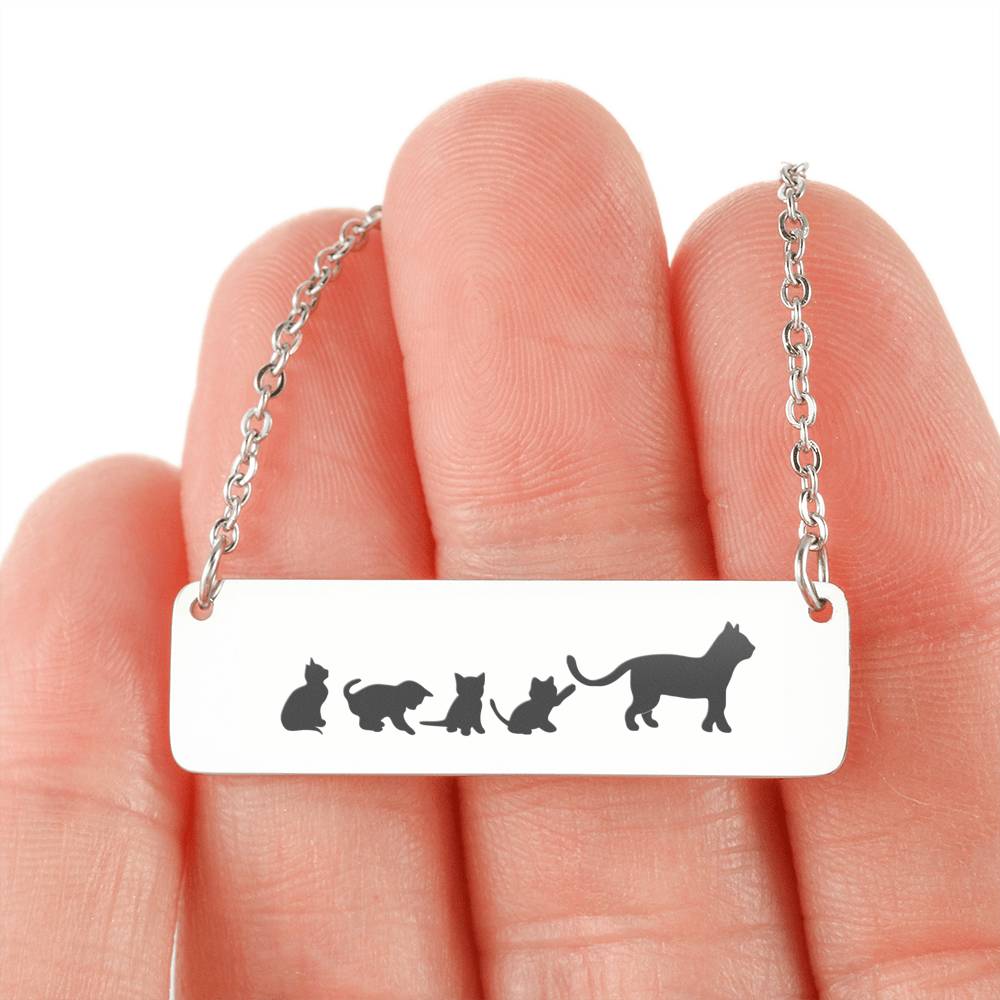 Personalized Cat Mom + 4 Kittens – Necklace