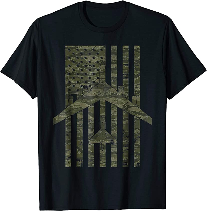 B-52 Stratofortress Tigerstripe Camo Vintage Flag T-shirt