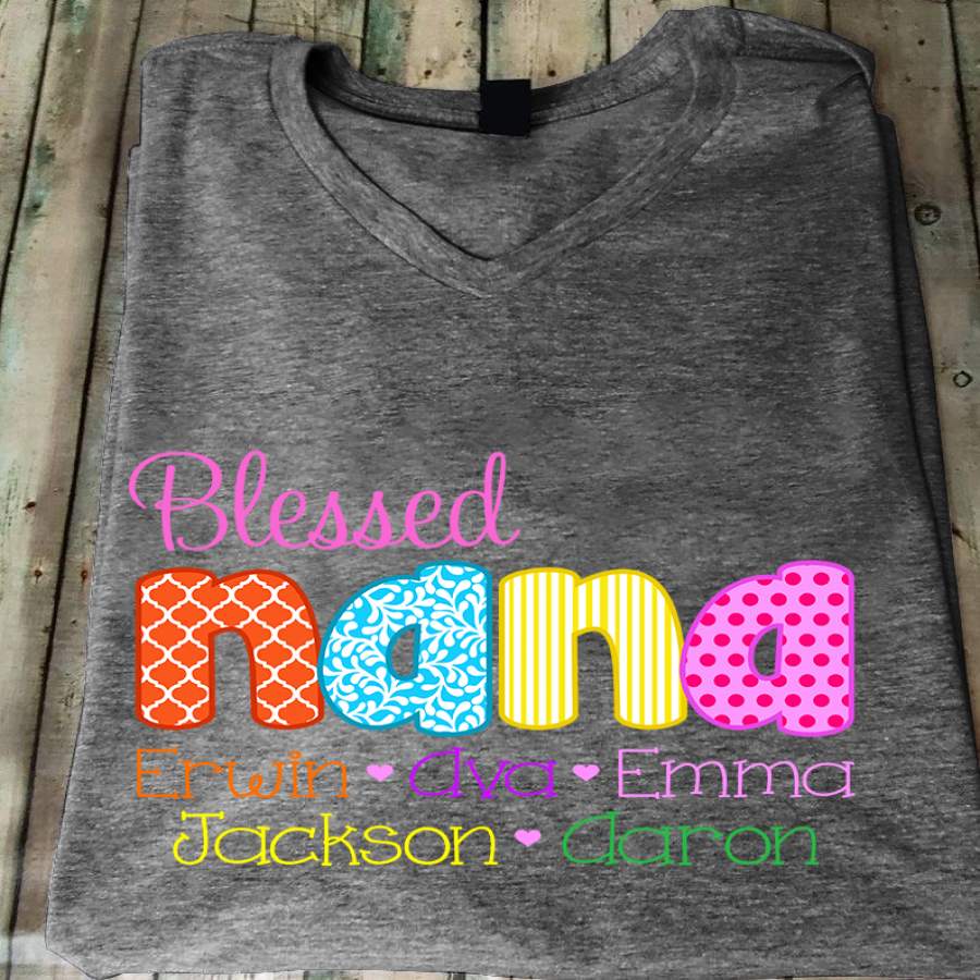 Blessed Nana – Art | Personalized V-Neck