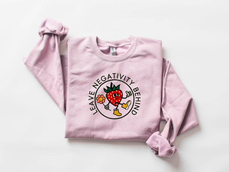 Strawberry Embroidered Sweatshirt 2D Crewneck Sweatshirt All Over Print Sweatshirt For Women Sweatshirt For Men Sws3478