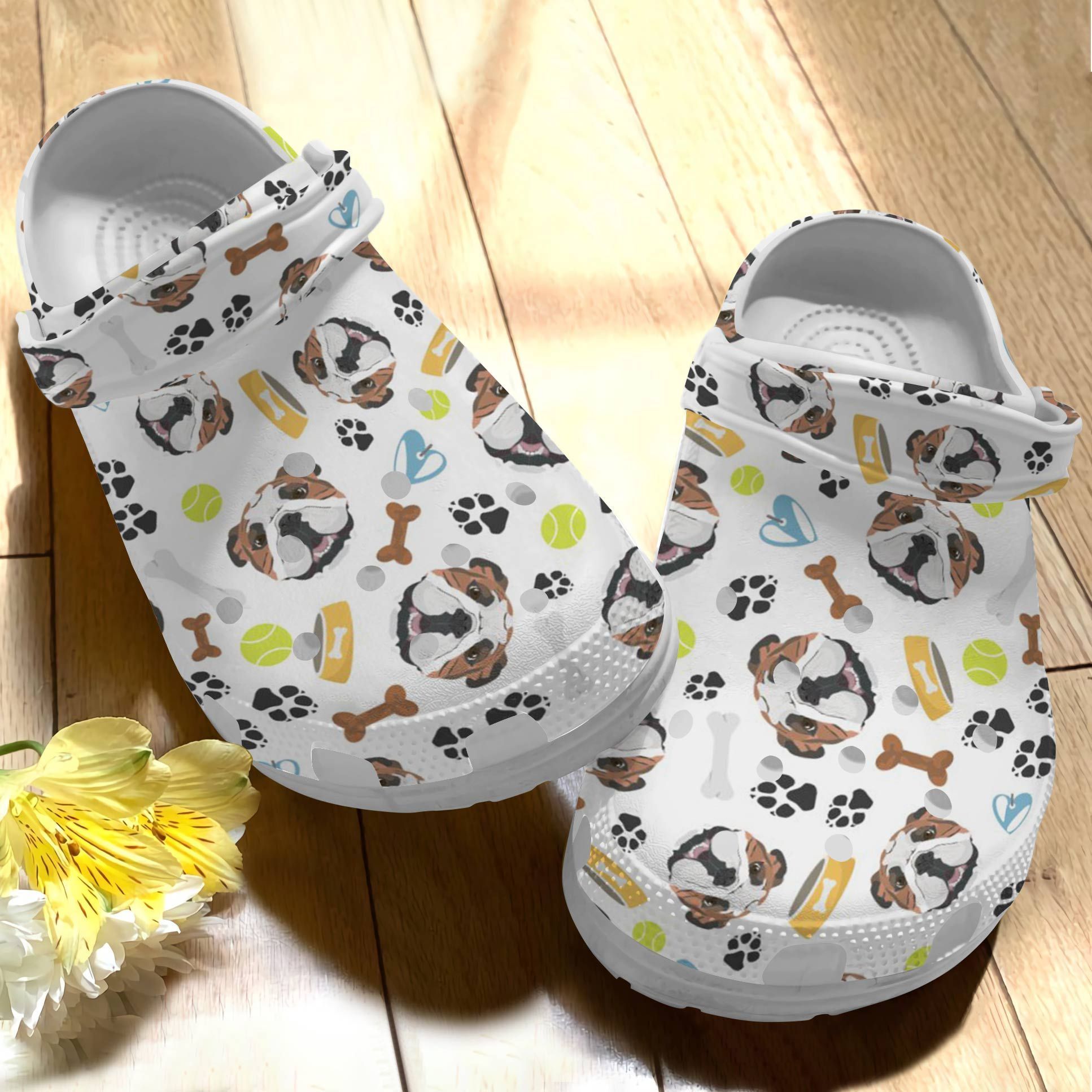 Dog Clog English Bulldog V1 Clogs Clogband Clog