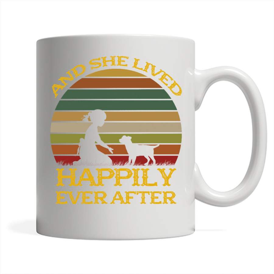 And She Lived Happily Ever After, Vintage Retro Design – Full-Wrap Coffee White Mug