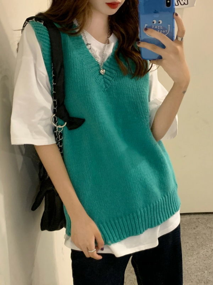 Sweater Vest Women Sexy V-neck Knitted Teen Girls Spring Autumn Student Korean Style Loose Hole Frayed Streetwear Fashion Solid alx